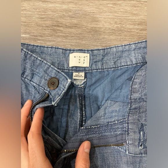 A New Day Chambray Blue Women's Shorts Size 2 Cotton Chino - Picture 8 of 13